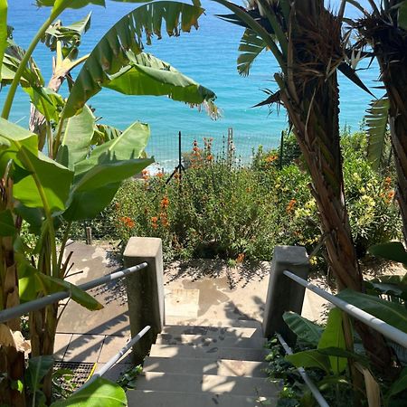 Casa Monnalisa - Calandre Sabbie Oro Villa Ventimiglia Bagian luar foto
